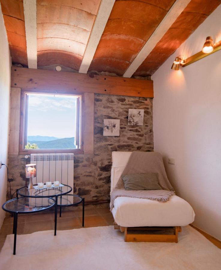 Apartamento Duplex Rural Con Chimenea Y Vistas Panoramicas Desde La Cama Sant Marti Sacalm Luaran gambar